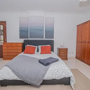 Charming Private In An A2 Penha - Homestay