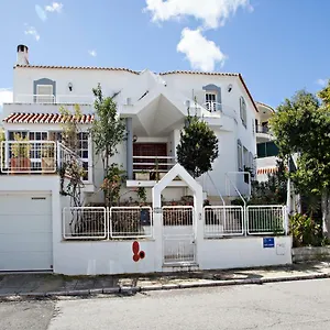 Monaco Homestay