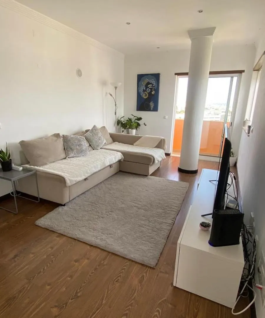 Rooms In Faro Close To Airport