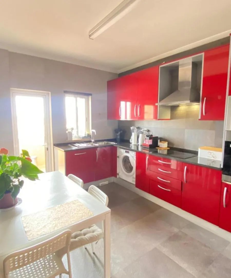 Rooms In Faro Close To Airport